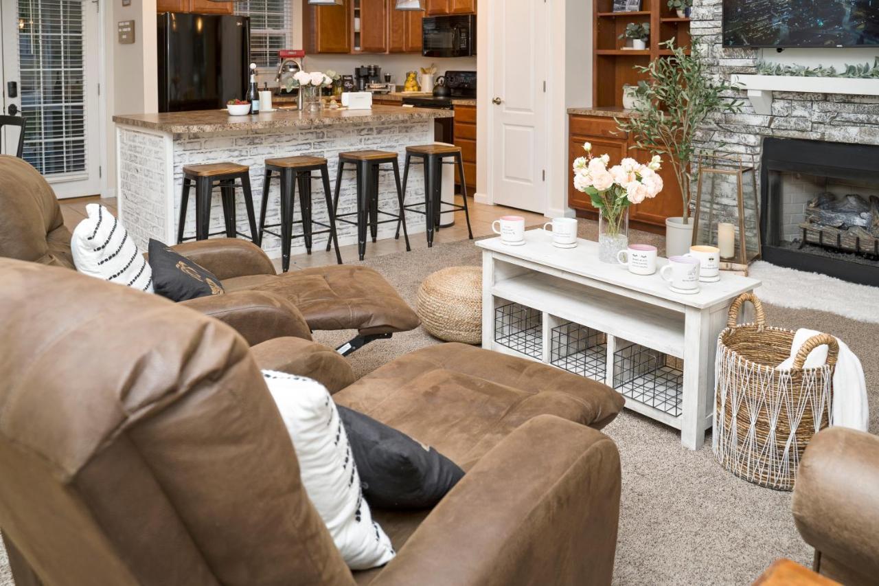 Вилла Luxe Quiet Townhouse W/Parking/Pool/By Dollywood Пиджен-Фордж Экстерьер фото